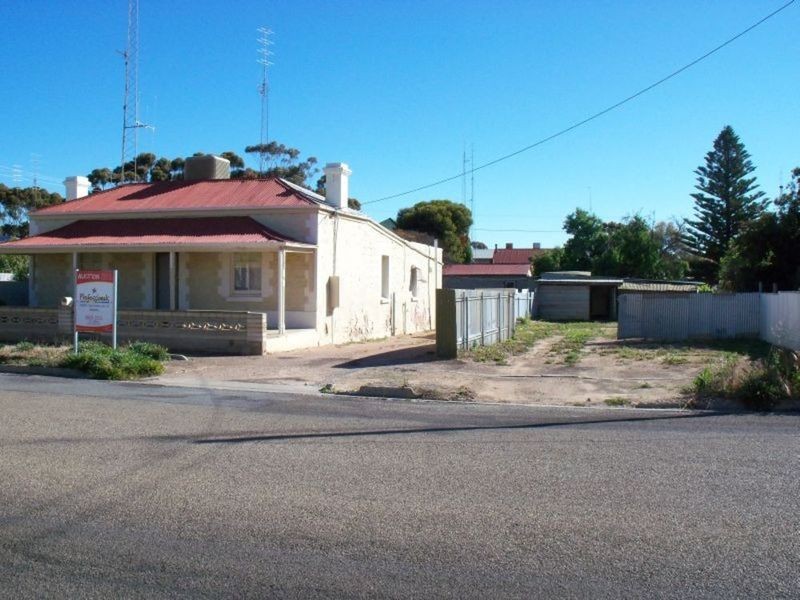 69 Caroline Street, Moonta SA 5558