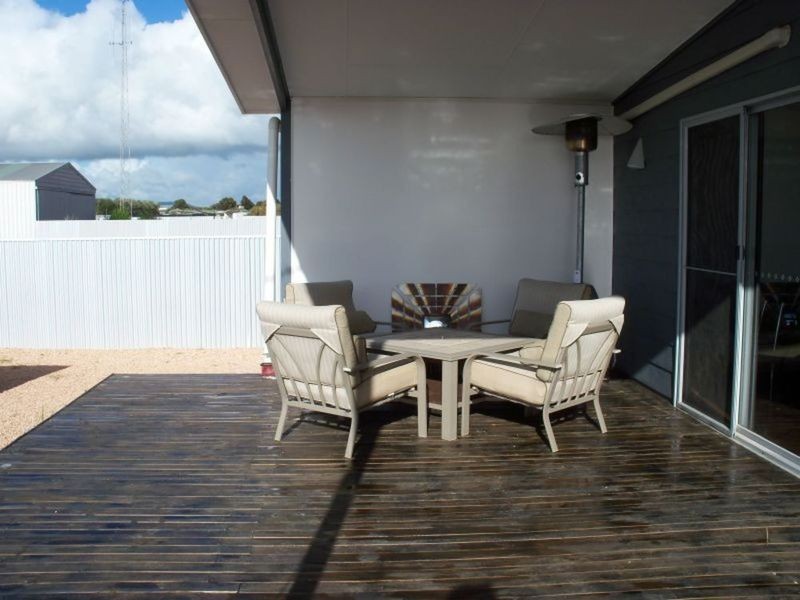 No 37 Moonta Road, Moonta Bay SA 5558