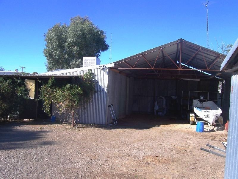 28 North West Terrace, Bute SA 5560