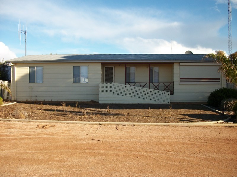 20 George Street, Wallaroo SA 5556