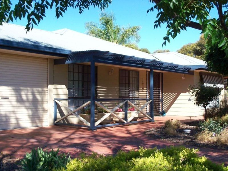 28 Hills Road, North Moonta SA 5558