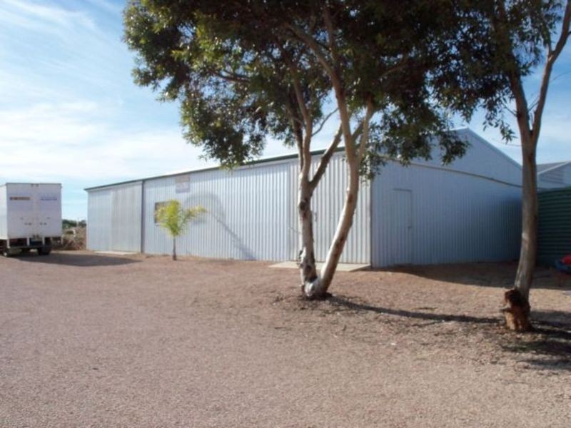 28 Hills Road, North Moonta SA 5558