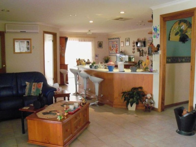 28 Hills Road, North Moonta SA 5558