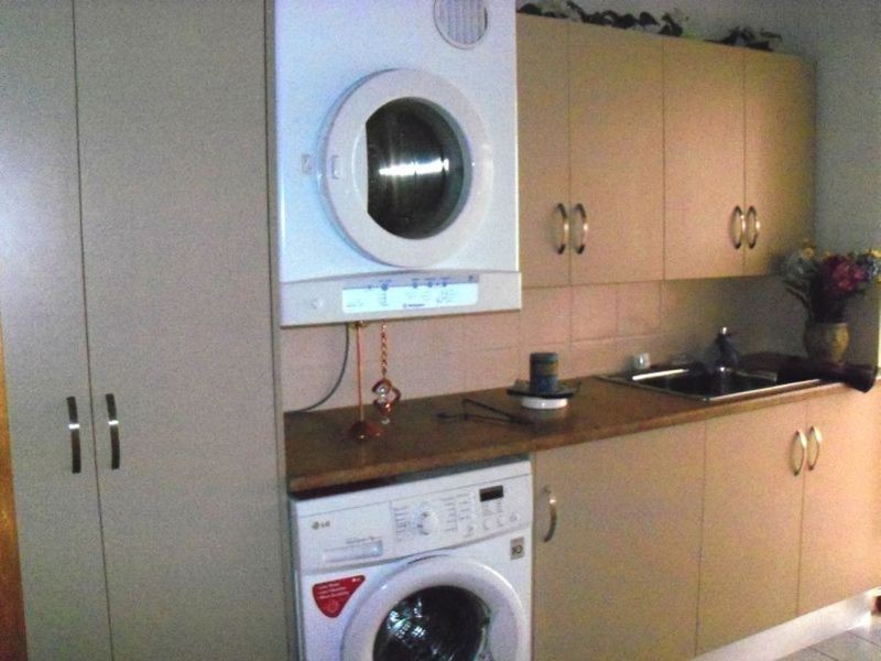 28 Hills Road, North Moonta SA 5558