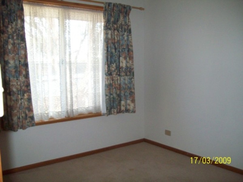 2 Clayton Street, Moonta Bay SA 5558