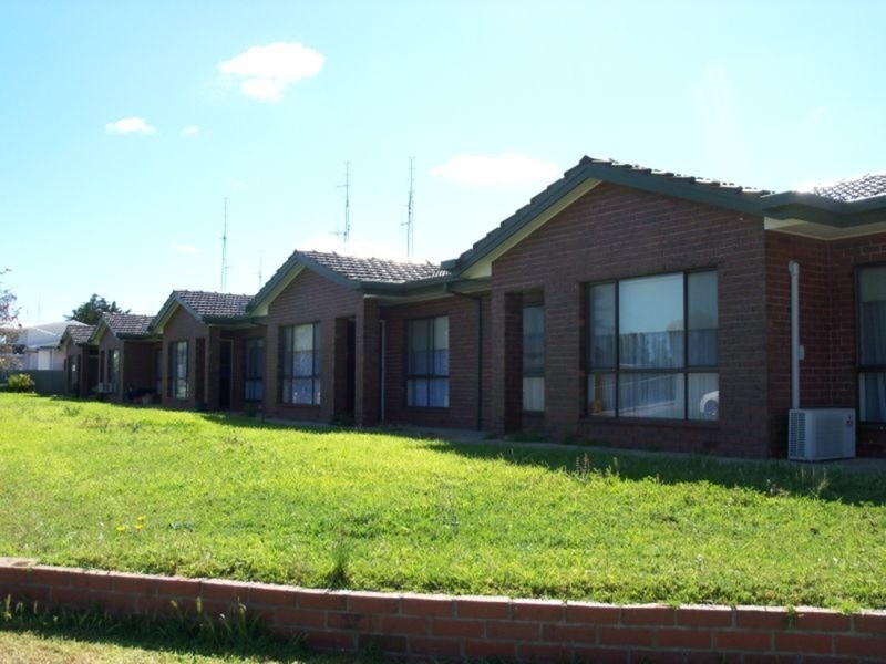 10 Stuckey Street, Moonta Bay SA 5558