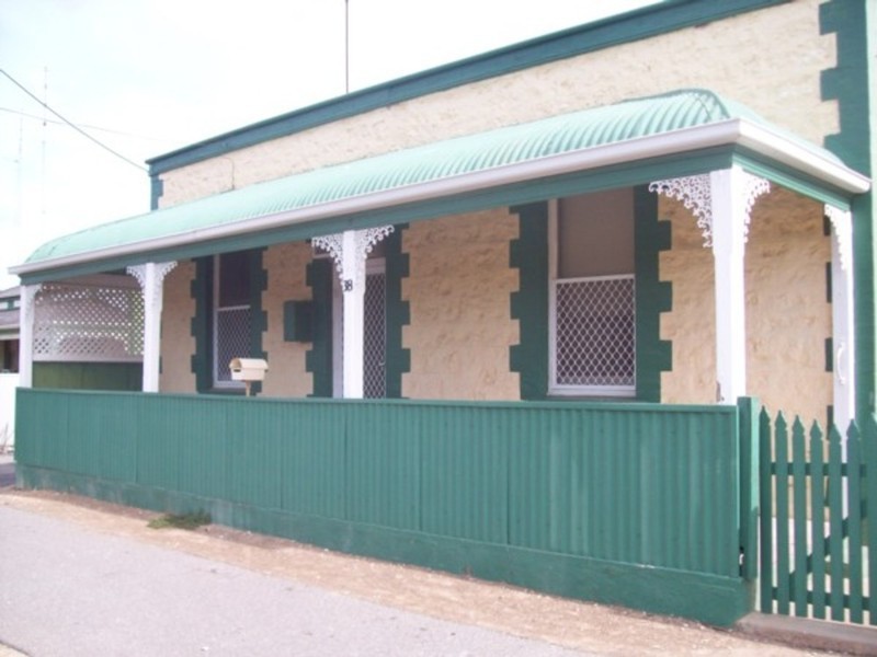 38 Hughes Street, Wallaroo SA 5556