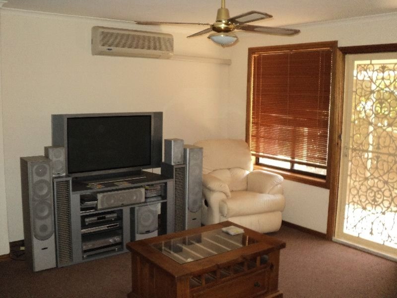 98 Port Road, Kadina SA 5554