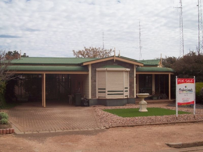 8 North East Terrace, Bute SA 5560