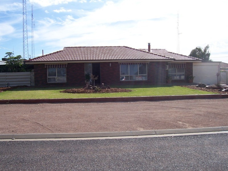 .45 Scotland Street, Wallaroo SA 5556