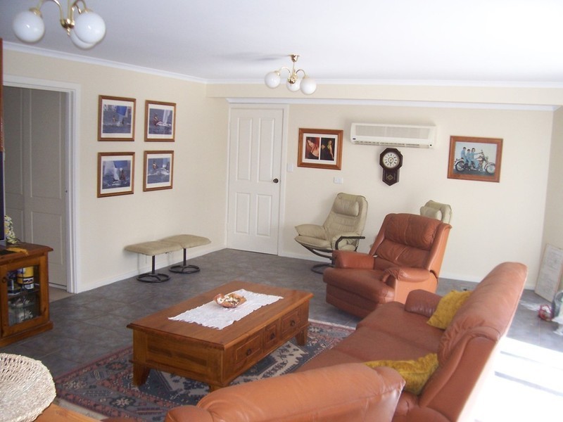 .45 Scotland Street, Wallaroo SA 5556