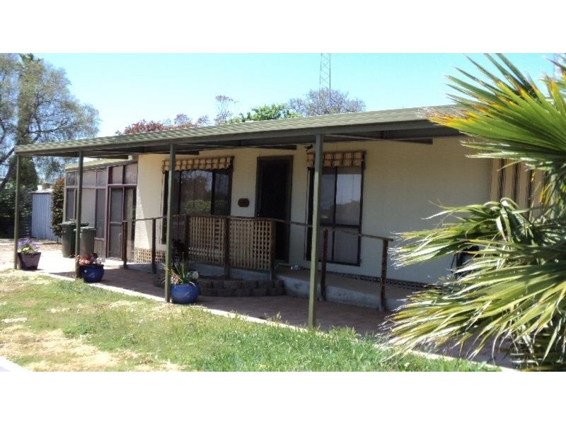 12a Young Street, Wallaroo SA 5556