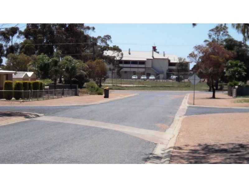 12a Young Street, Wallaroo SA 5556