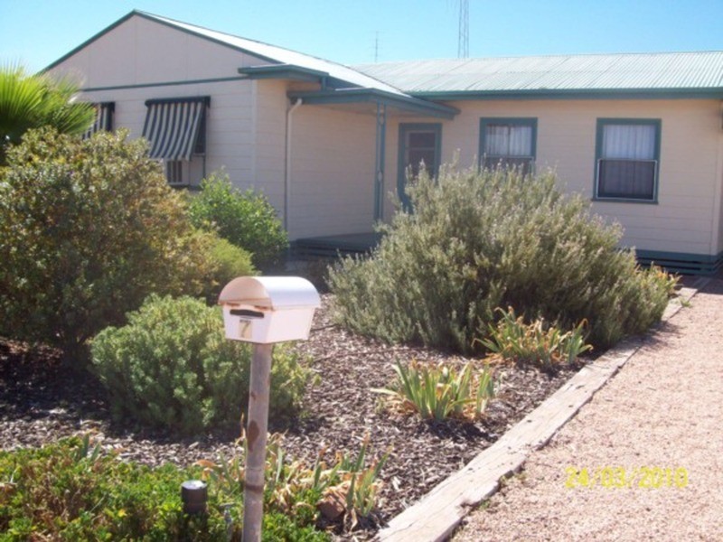 7 Thompson Street, Wallaroo SA 5556