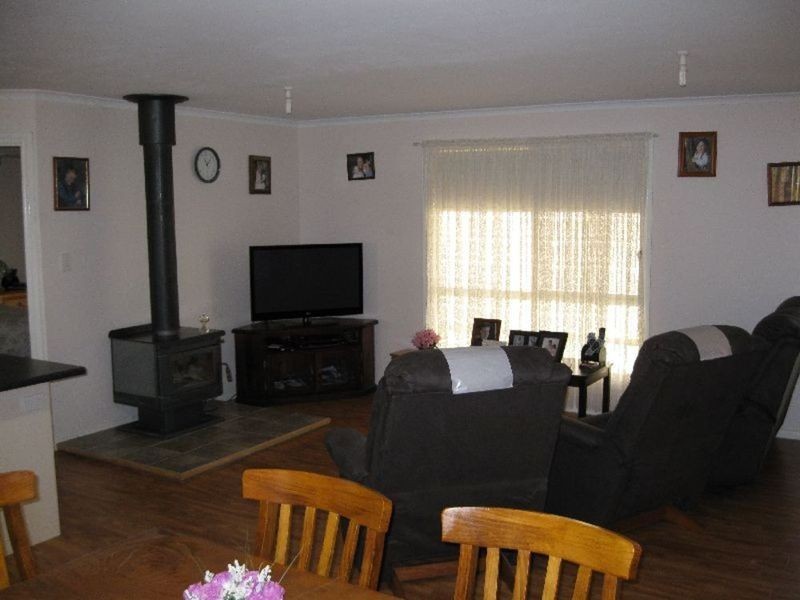 25 Lipson Road, Kadina SA 5554