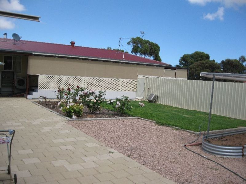 25 Lipson Road, Kadina SA 5554
