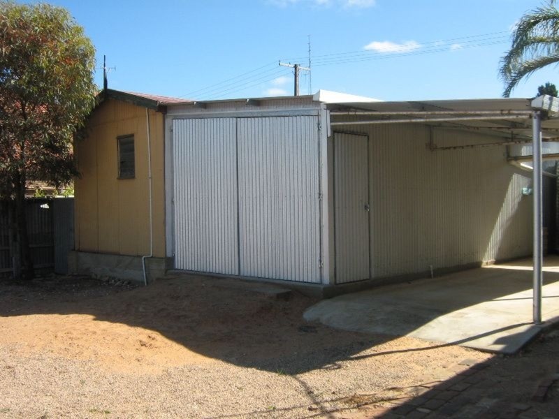 2 Elizabeth Street, Wallaroo SA 5556