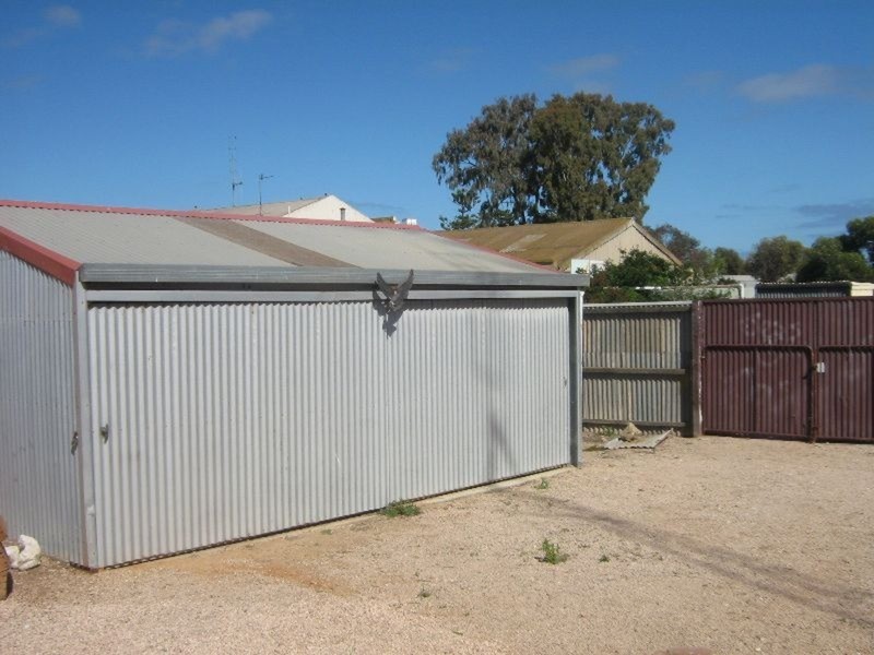 2 Elizabeth Street, Wallaroo SA 5556