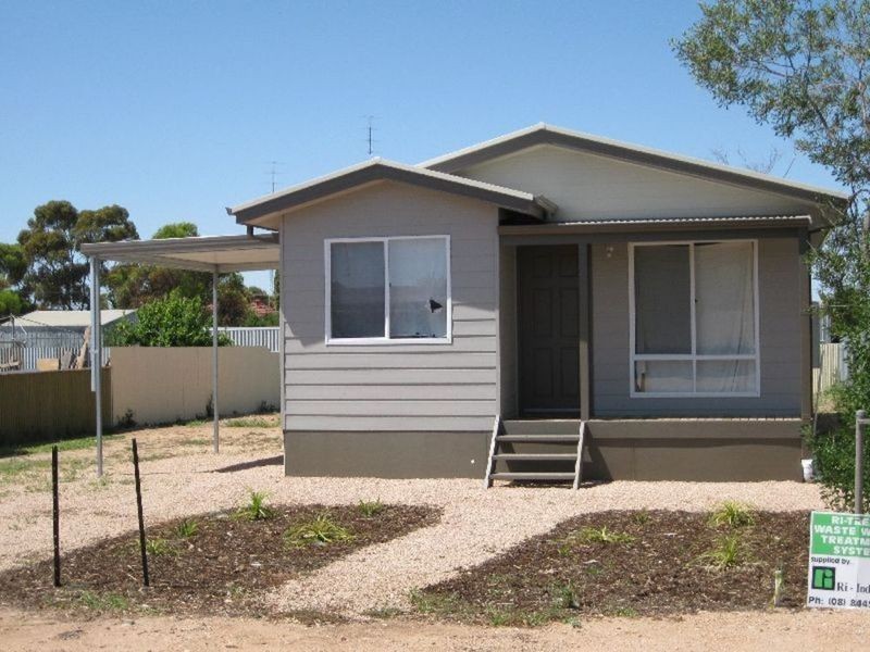 4 Lawrence Street, Kadina SA 5554