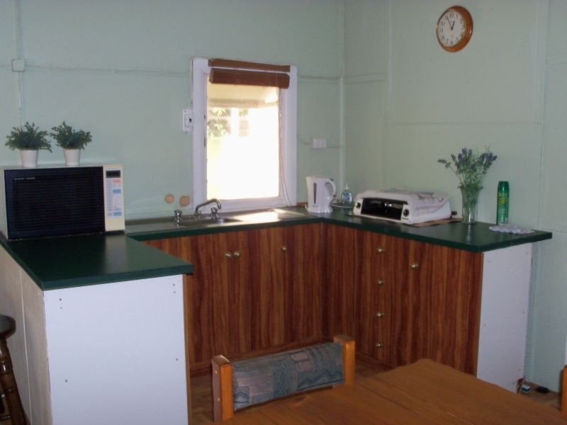 2 Tossell Street, Moonta Bay SA 5558
