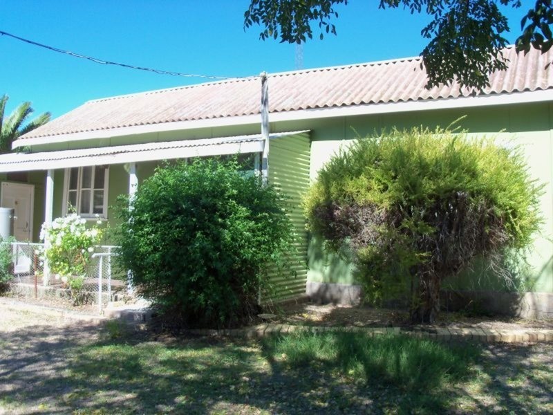 2 Tossell Street, Moonta Bay SA 5558