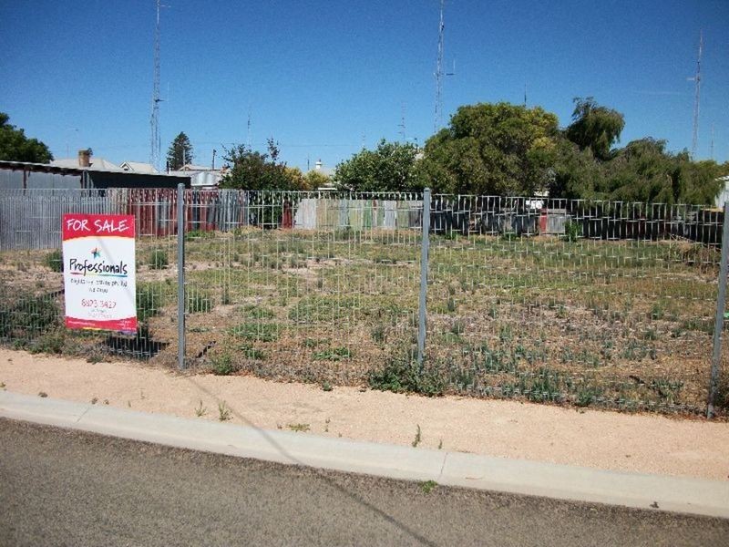 15 and 17 Schroeder Street, Wallaroo SA 5556