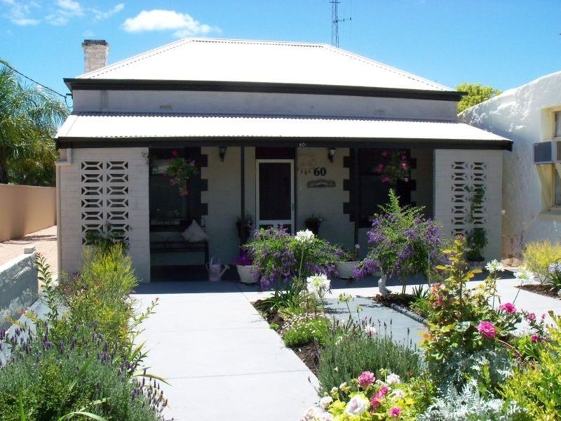 60 Caroline Street, Moonta SA 5558