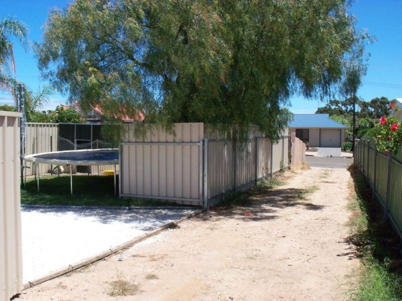60 Caroline Street, Moonta SA 5558