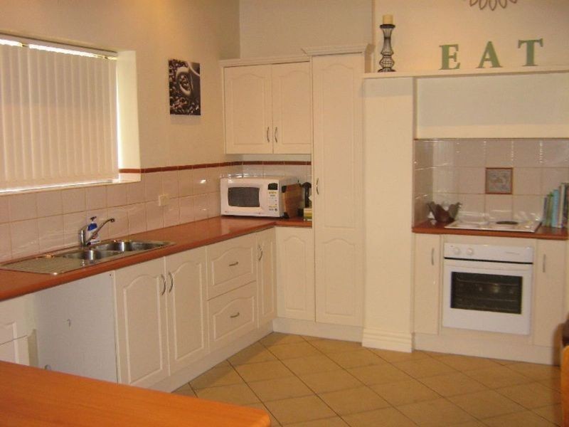 33 Olive Parade, Kadina SA 5554