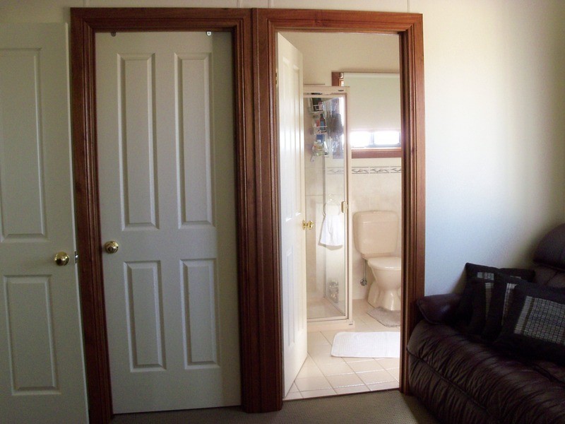 4 Reynolds Street, Moonta Bay SA 5558