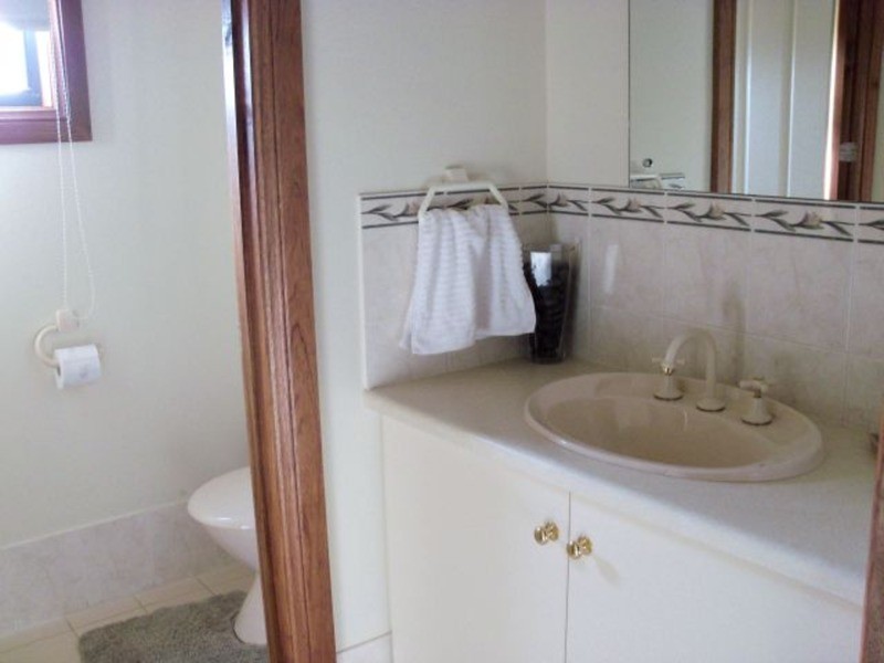 4 Reynolds Street, Moonta Bay SA 5558