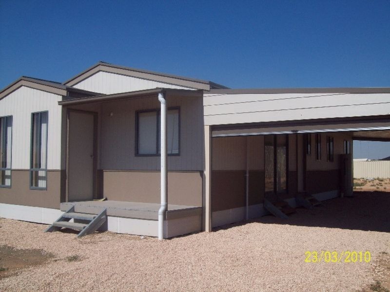 8 Brokenshire Street, Moonta SA 5558
