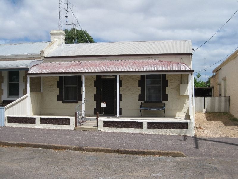 9 Robert Street, Moonta SA 5558