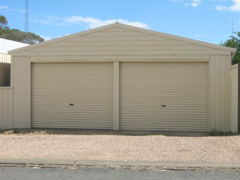 2 Tucker Parade, Kadina SA 5554