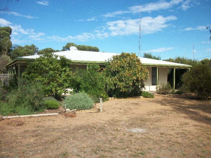 24 High Street, Via Tickera, Wallaroo SA 5556