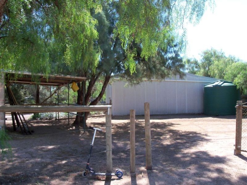 556 Milne Street, Moonta Mines SA 5558