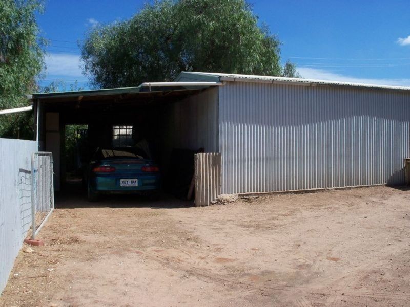 556 Milne Street, Moonta Mines SA 5558