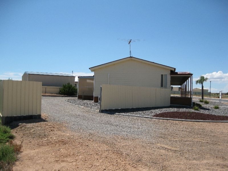 31 Islesworth Street, North Beach SA 5556
