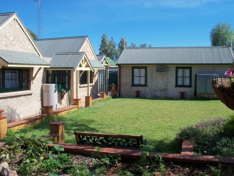 42 Pedler Lane, Cross Roads SA 5558