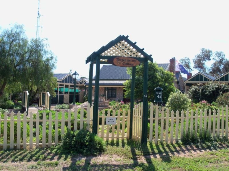 42 Pedler Lane, Cross Roads SA 5558