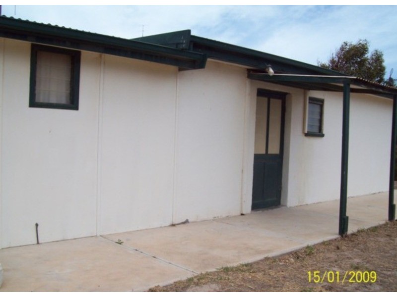 4 Bayview Parade, North Beach SA 5556