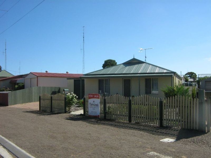 29 West Terrace, Kadina SA 5554