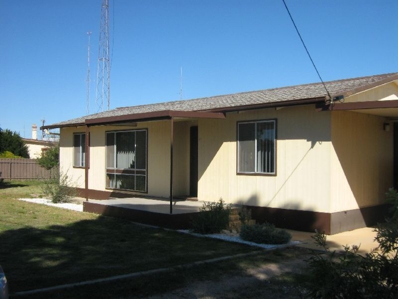 24 Victoria Street, Wallaroo SA 5556