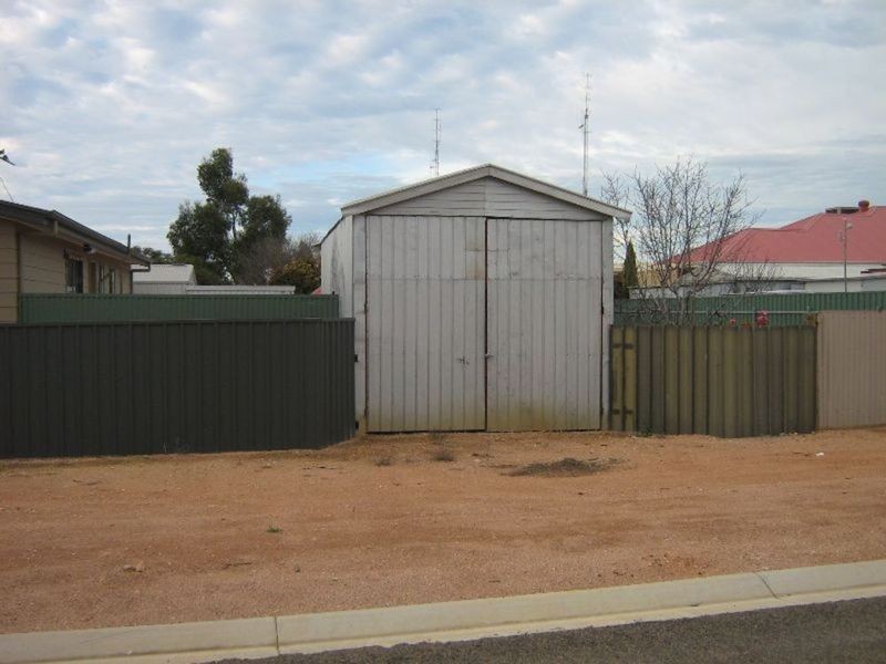 2 James Street, Wallaroo SA 5556