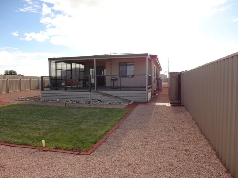 19 Reynolds Street, Moonta Bay SA 5558