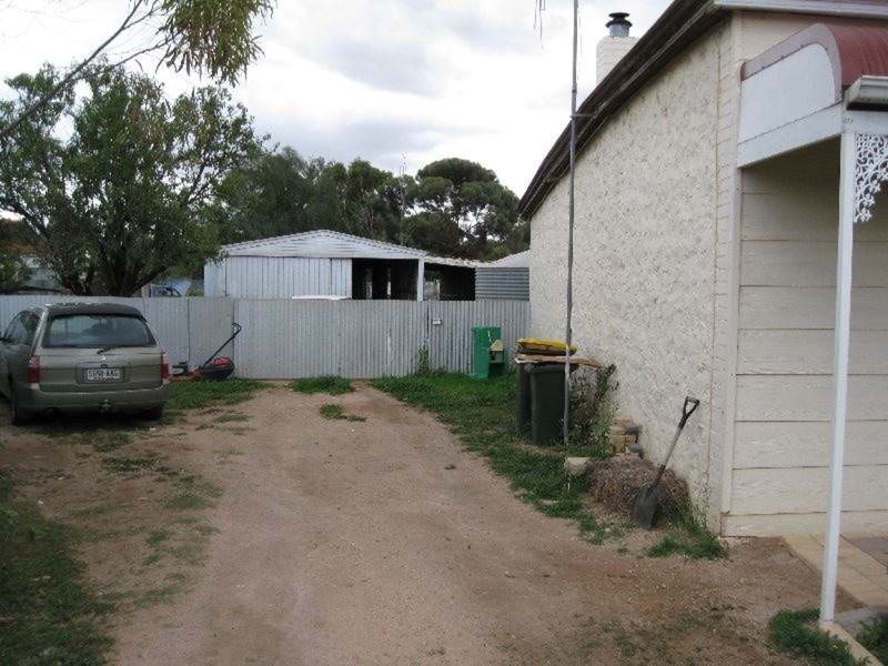 39 Port Road, Kadina SA 5554