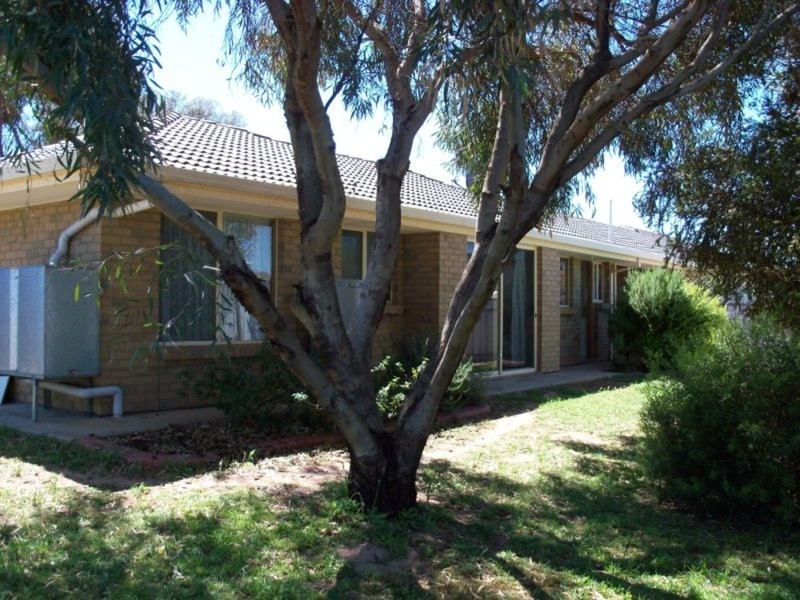 No. 2 Clayton Street, Moonta Bay SA 5558