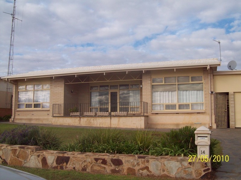 14 Carleton Crescent, Wallaroo SA 5556
