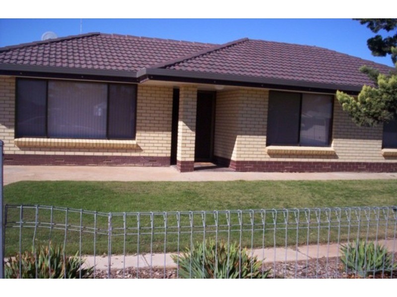 6 Adelaide Street, Wallaroo SA 5556