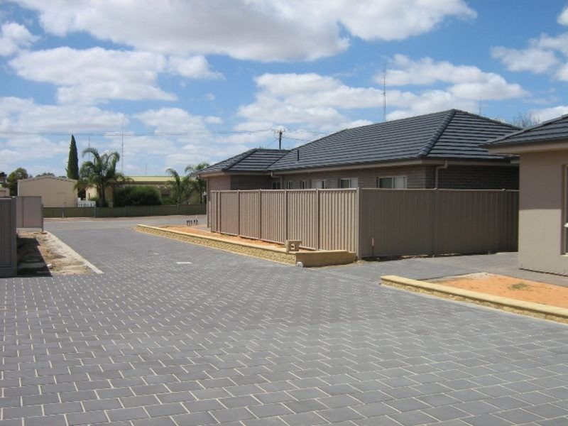 4 Bagot Street, Wallaroo SA 5556